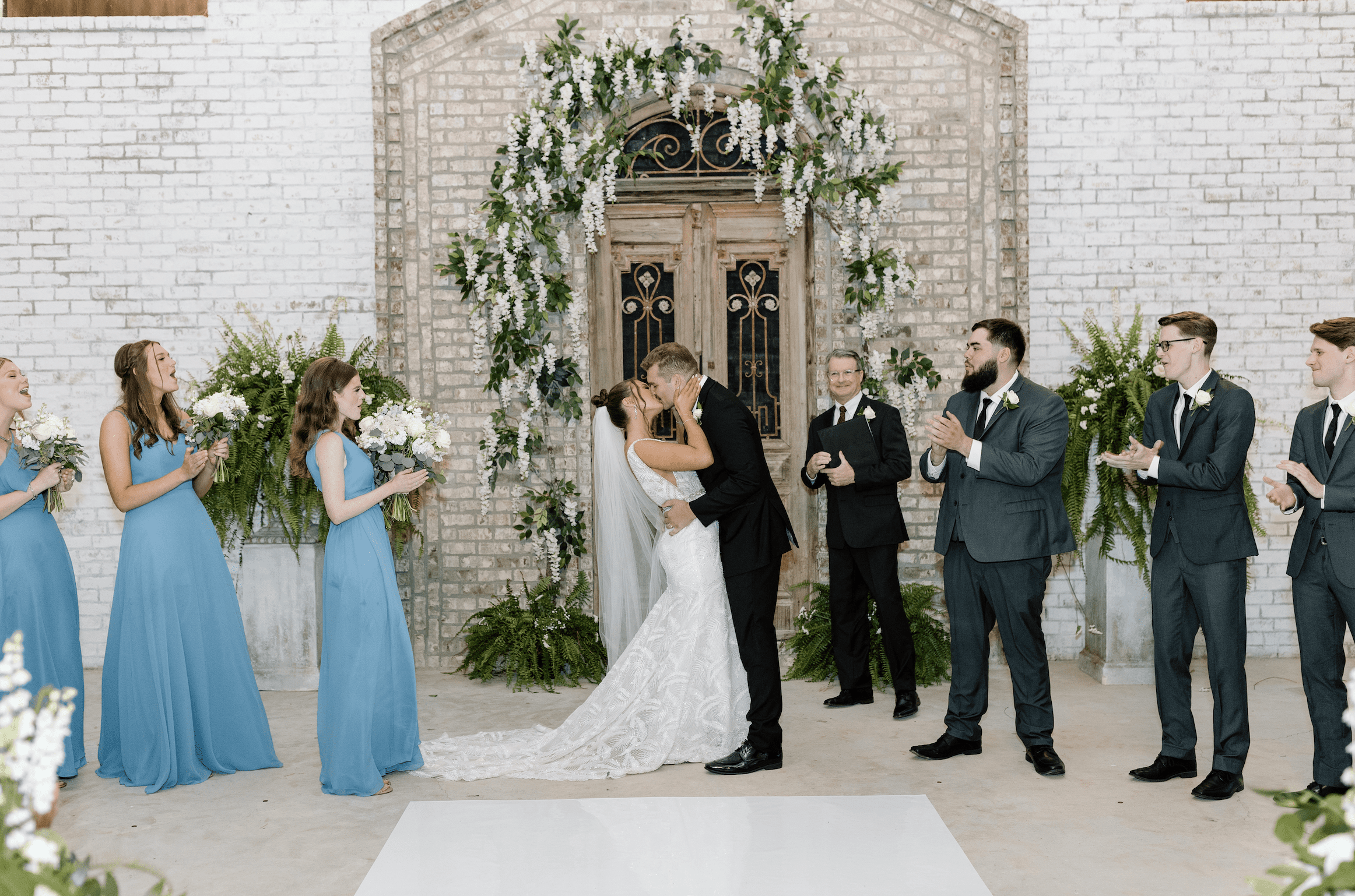 Bellawood Venue Wedding
Huntsville Wedding
Alabama Photographer
Huntsville Photographer